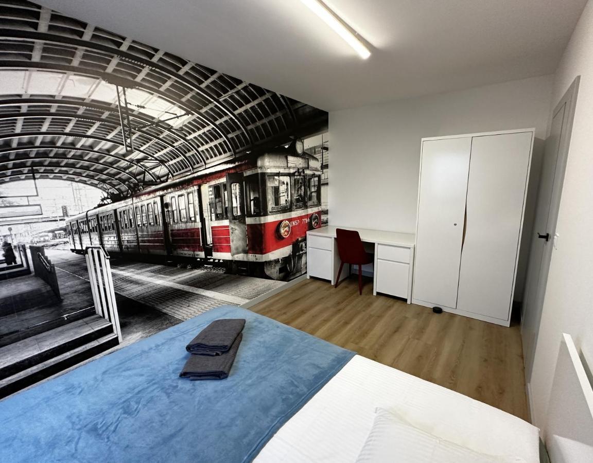 Apartment Lotnisko Chopina Airport