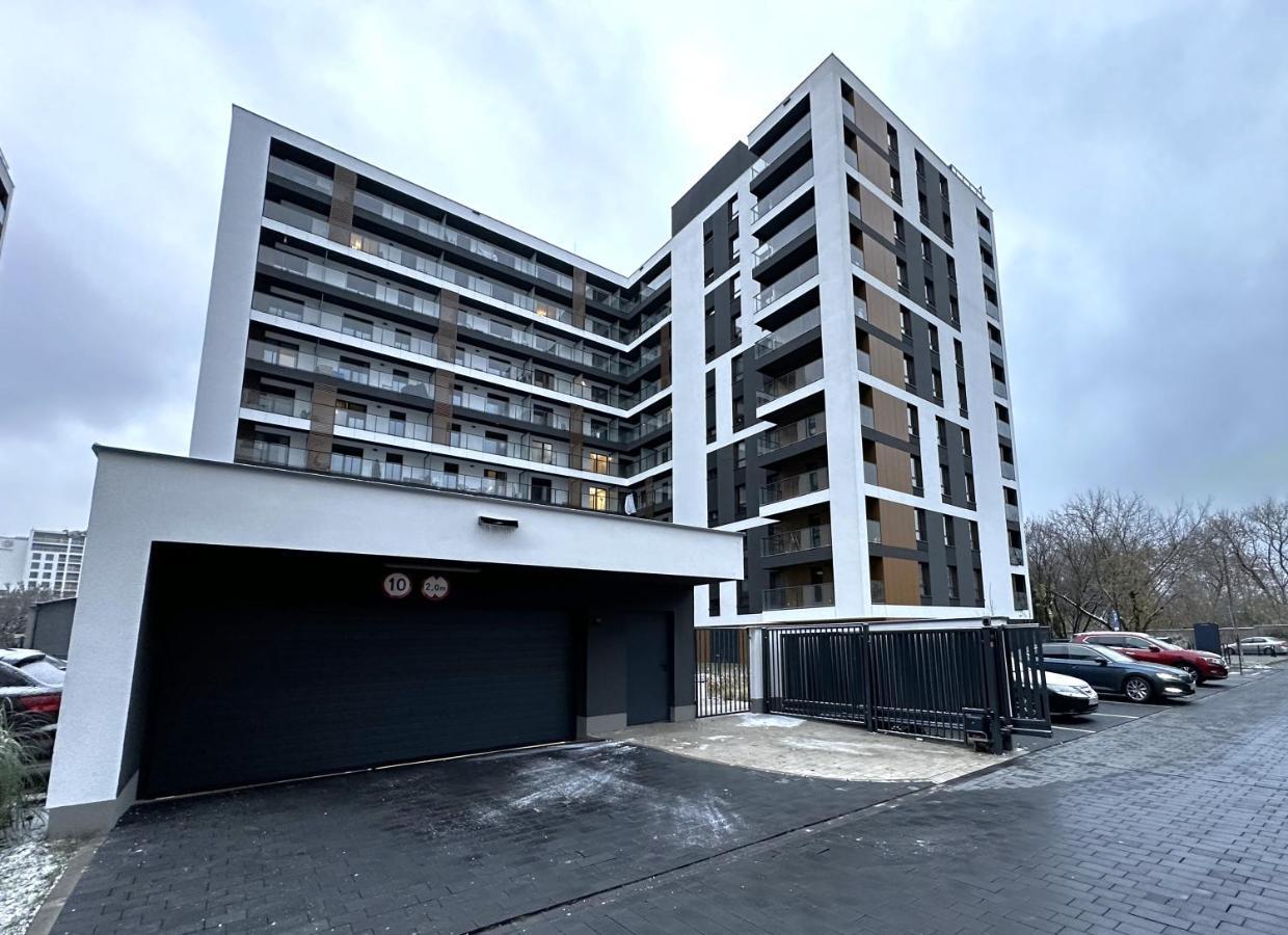 Apartment Lotnisko Chopina Airport *